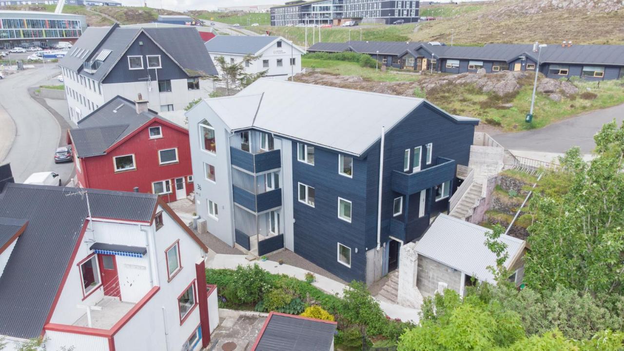 Stadium / Central / Park / Art Gallery Torshavn Ngoại thất bức ảnh